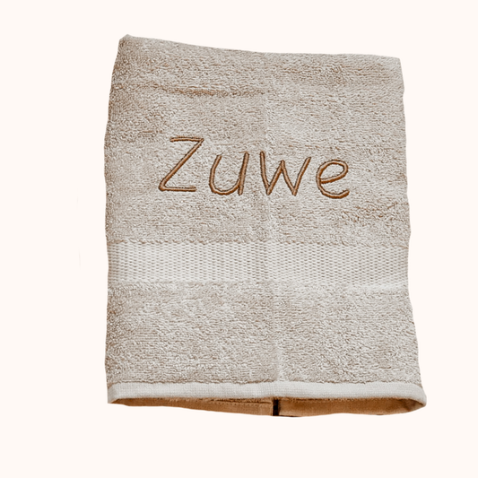 Handdoek 140x70cm met naam - crème